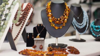 presentoir et bijoux