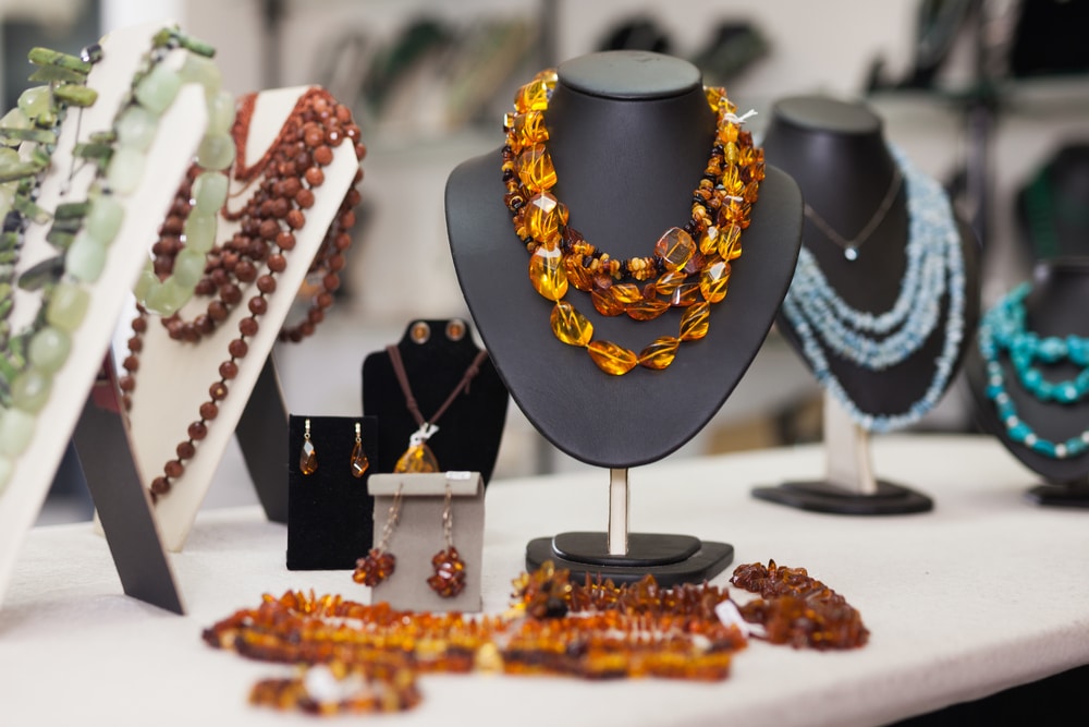 presentoir et bijoux
